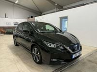 Begagnad Nissan Leaf 360º 110 kW (150 HK) 2019 Svart Halvkombi