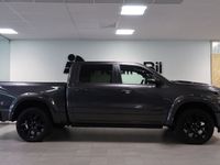 begagnad RAM 1500 CREW CAB 4X4 LAIE NIGHT EDITION