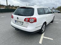 begagnad VW Passat Variant 1.4 TGI EcoFuel Family, Premium, S
