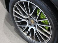 begagnad Porsche Cayenne Coupé E-Hybrid Platinum Edition
