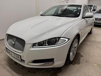 Begagnad Jaguar XF 200 HK (147 kW) 2013 Vit