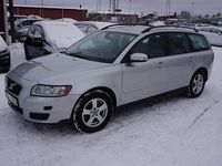 Begagnad Volvo V50 Kinetic 125 HK (91 kW) 2007 Ljusgrå Kombi