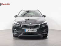 begagnad BMW 225 Active Tourer xe 220HK PLUG-IN HYBRID PVÄRM HUD HIFI