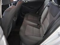 begagnad Hyundai Ioniq Electric Premium 28 kWh Vinterhjul 2019, Sedan