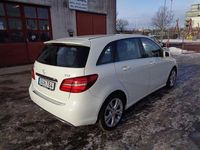 Begagnad Mercedes B180 Urban 109 HK (80 kW) 2015 Vit Minibuss