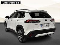 Begagnad Toyota Corolla Cross Style 200 HK (147 kW) 2022 Vit SUV