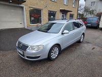 Begagnad VW Passat Comfortline 150 HK (110 kW) 2006 Silver Kombi