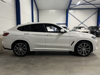 begagnad BMW X4 xDrive 30d / M Sport / Innovation / HUD