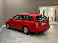 begagnad Volvo V50 D5 Momentum Euro 4