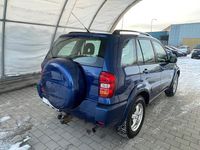 Begagnad Toyota RAV4 150 HK (110 kW) 2004 Blå SUV