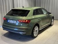 Begagnad Audi A3 Advanced Plus 151 HK (111 kW) 2024 Distriktgrön metallic Halvkombi