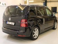 begagnad VW Touran 1.4TSI Auto 7 sits R-Line Ny Servad M-Värm