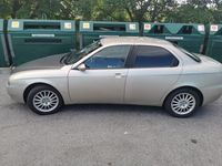 Begagnad Alfa Romeo 156 166 HK (122 kW) 2004 Champagne