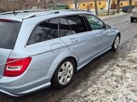 Begagnad Mercedes C180 156 HK (114 kW) 2013 Ljust gråblå