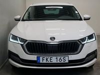 begagnad Skoda Octavia Kombi 2.0 TDI Cockpit D-värme Drag B-kam 2022, Kombi