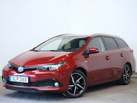 begagnad Toyota Auris Touring Sports Hybrid e-CVT Comfort Drag 136hk