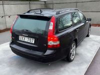 begagnad Volvo V50 T5 220hk 6-växlad Manuell Summum