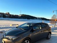 begagnad Toyota Auris Hybrid e-CVT Comfort Euro 6