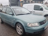 begagnad VW Passat Variant 2.8 V6 4Motion TipTronic Euro 2 2000, Kombi