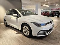 Begagnad VW Golf VIII 112 HK (82 kW) 2022 Vit Halvkombi