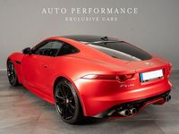 Begagnad Jaguar F-Type R 551 HK (405 kW) 2016 Vit Sportkupé