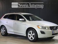 Begagnad Volvo XC60 R-Design 163 HK (119 kW) 2011 Vit SUV
