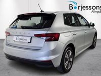 begagnad Skoda Fabia Style 1,0 TSI DSG Backkamera & Carplay 2023, Halvkombi