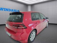 Begagnad VW Golf VII R-line 152 HK (111 kW) 2016 Röd Halvkombi
