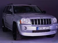 Begagnad Jeep Grand Cherokee Limited 218 HK (160 kW) 2005 Silver SUV