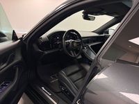 Begagnad Porsche Taycan 4S 420 kW (572 HK) 2021 Mörkgrå (grå) Sedan