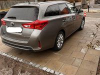 Begagnad Toyota Auris Touring Sports 136 HK (100 kW) 2015 Bronsfärgad Kombi