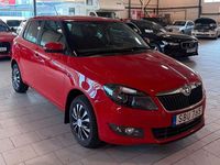 Begagnad Skoda Fabia Ambiente 86 HK (63 kW) 2014 Röd Halvkombi