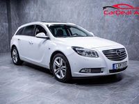 Begagnad Opel Insignia Cosmo 161 HK (118 kW) 2011 Vit Kombi