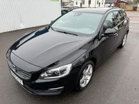 begagnad Volvo V60 T3 Classic Kinetic Euro 6 152hk EN ÄGARE NY SERVAD