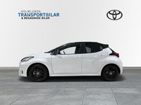 begagnad Toyota Yaris Hybrid 1.5 5D Style Bi-Tone, JBL, Säkerhetspake