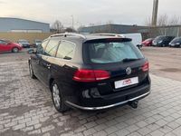 begagnad VW Passat Variant 2.0 TDI NYSERVAD NYKAMREM NYBESIKT