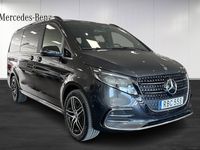 Begagnad Mercedes V300 Avantgarde 237 HK (174 kW) 2024 Grå Minibuss