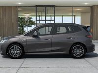 begagnad BMW 220 Active Tourer 230e xDrive M-Sport Innovation Drag DA Pro 2023, Minibuss