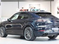 Begagnad Porsche Cayenne Platinum Edition 340 HK (250 kW) 2023 Blå SUV