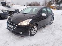 Begagnad Peugeot 208 82 HK (60 kW) 2012 Svart Halvkombi