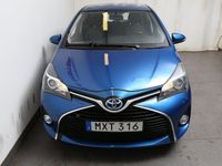 Begagnad Toyota Yaris Hybrid Active 101 HK (74 kW) 2014 Blå Halvkombi