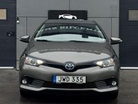 Begagnad Toyota Auris Hybrid Comfort 136 HK (100 kW) 2018 Grå Halvkombi