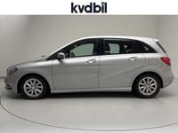 Begagnad Mercedes B180 2014 Silver Minibuss