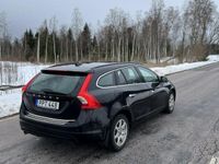 begagnad Volvo V60 D3 Momentum Euro 5