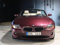 Begagnad BMW Z4 192 HK (141 kW) 2003 Mörkröd Cab
