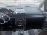 Begagnad VW Sharan 150 HK (110 kW) 2010 Blå Minibuss