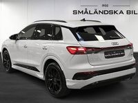 Begagnad Audi Q4 e-tron Comfort 219 kW (299 HK) 2023 Vit SUV
