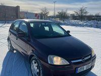 Begagnad Opel Corsa 75 HK (55 kW) 2004 Halvkombi