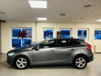 begagnad Volvo V40 D2 -Dvärmare-ÅRSSKATT: 1103:- -VOC-Kinetic -Euro 6