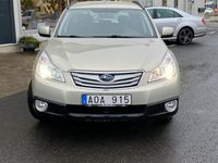 begagnad Subaru Outback 2.5 4WD Lineartronic Euro 5